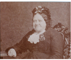 Sarah Houldin (nee Pinnington)