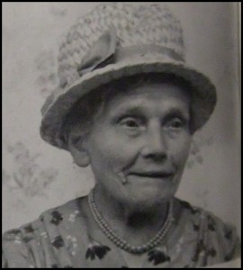 Dolly Bushell 3 age 81